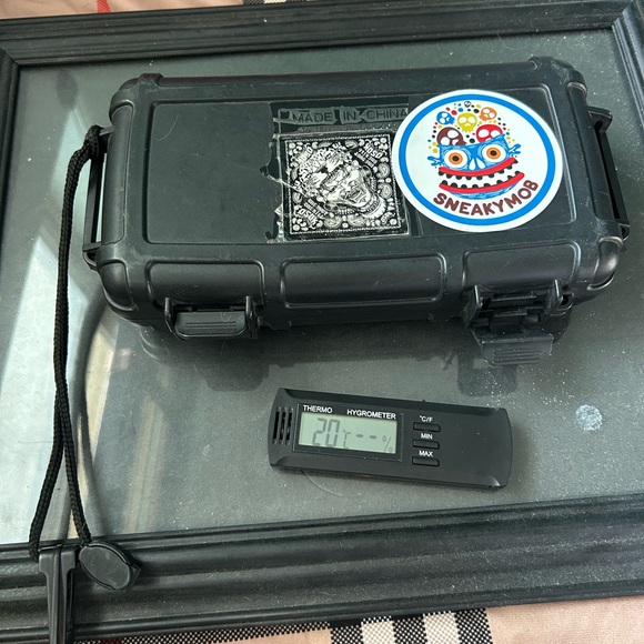 herf-a-dor Other - Black Waterproof Humidor